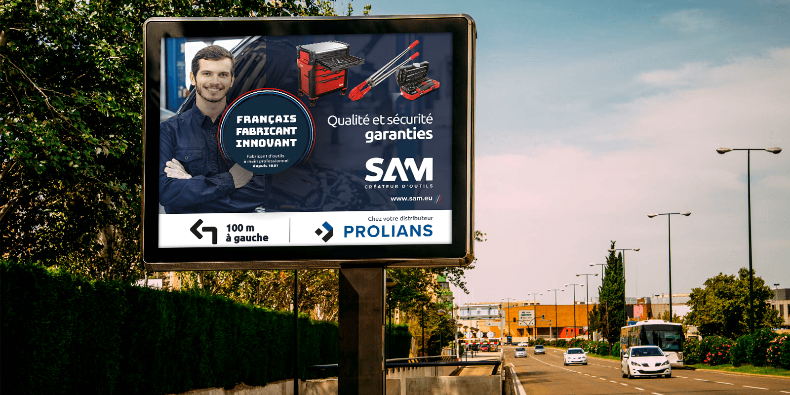 Découvrez la nouvelle campagne d’affichage de SAM OUTILLAGE !